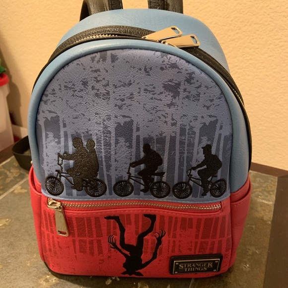 Stranger Things Upside Down Chibi Mini Backpack Ja3b6243
